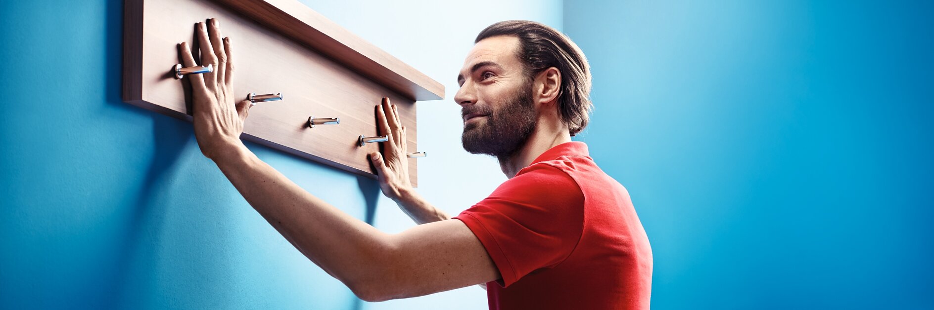 雙面強(qiáng)力粘合安裝膠帶，用于牢固地安裝物體（如鏡子或衣架）