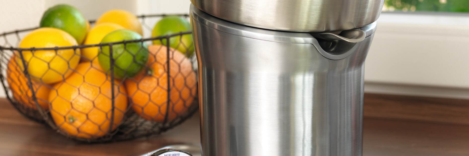 有了我們的電絕緣膠帶，您便可自行修復電纜線的損傷！